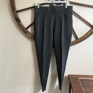 Seven7 leggings. Women’s size large. 28” inseam. 41D